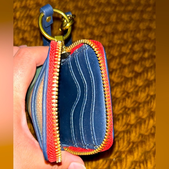 Fossil wristlet. - Picture 3 of 4